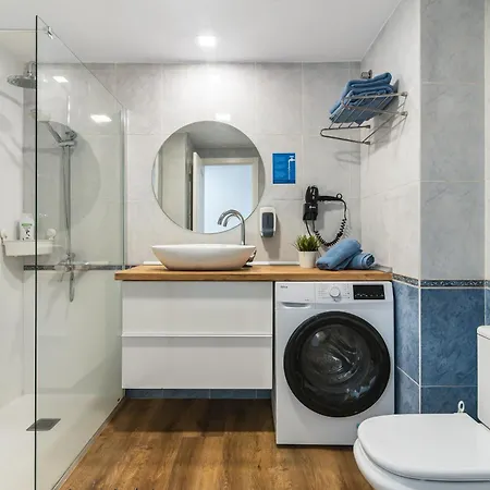 Home2book Cosy Studio, Pool & Sea Views